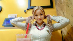 お姫様系金髪ギャル ひめたん(18)